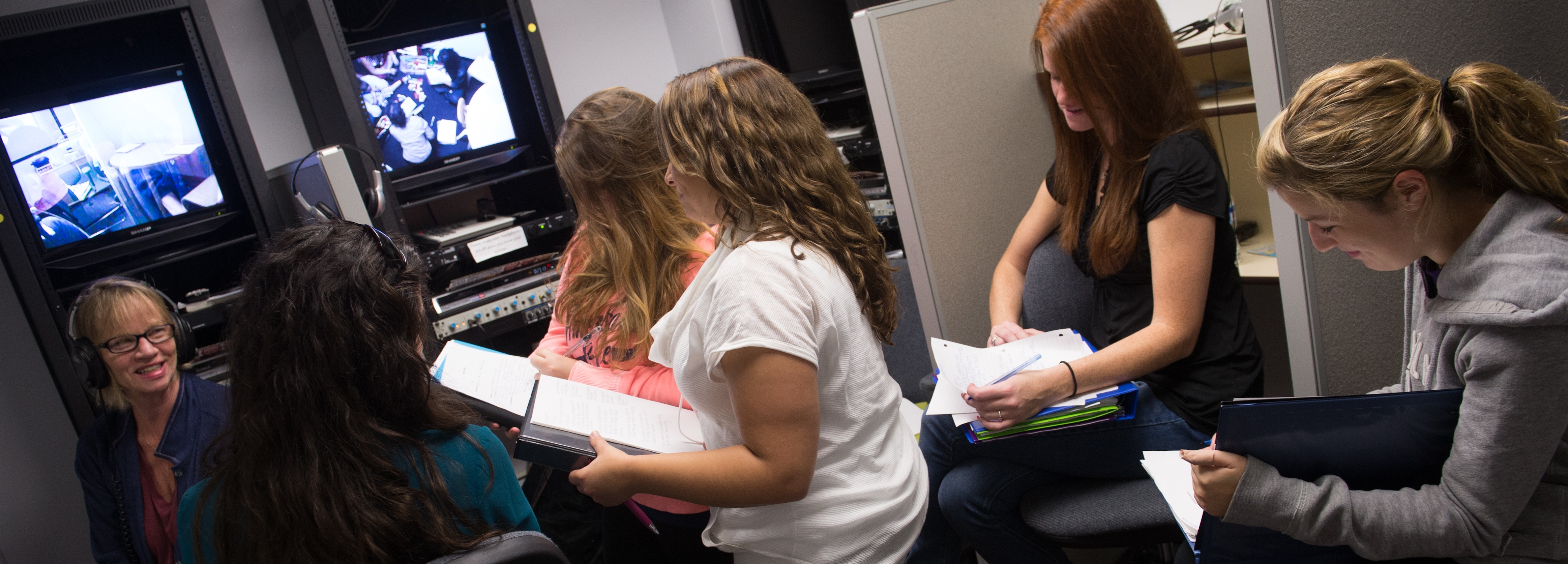 Students in observations lab 3